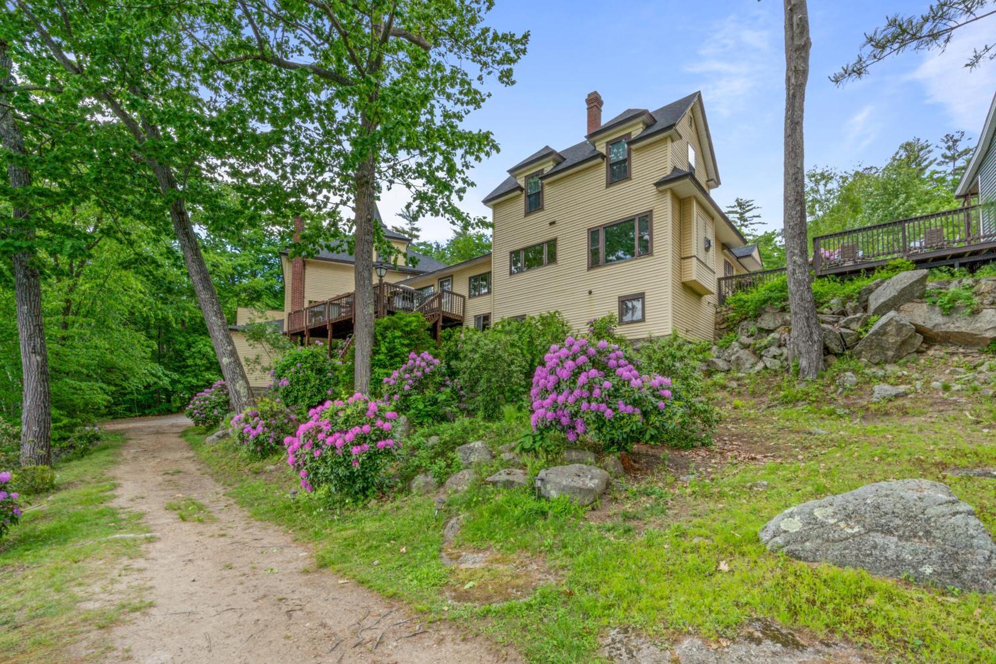 Waterfront Home On Squam Lake ホールダーネス エクステリア 写真