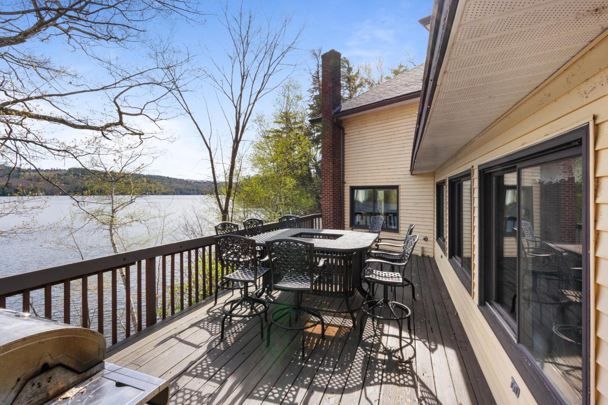 Waterfront Home On Squam Lake ホールダーネス エクステリア 写真